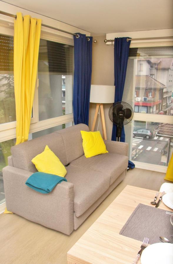Appartement Entre Geneve Et Chamonix Au Pied Des Montagnes 클뤼스 외부 사진
